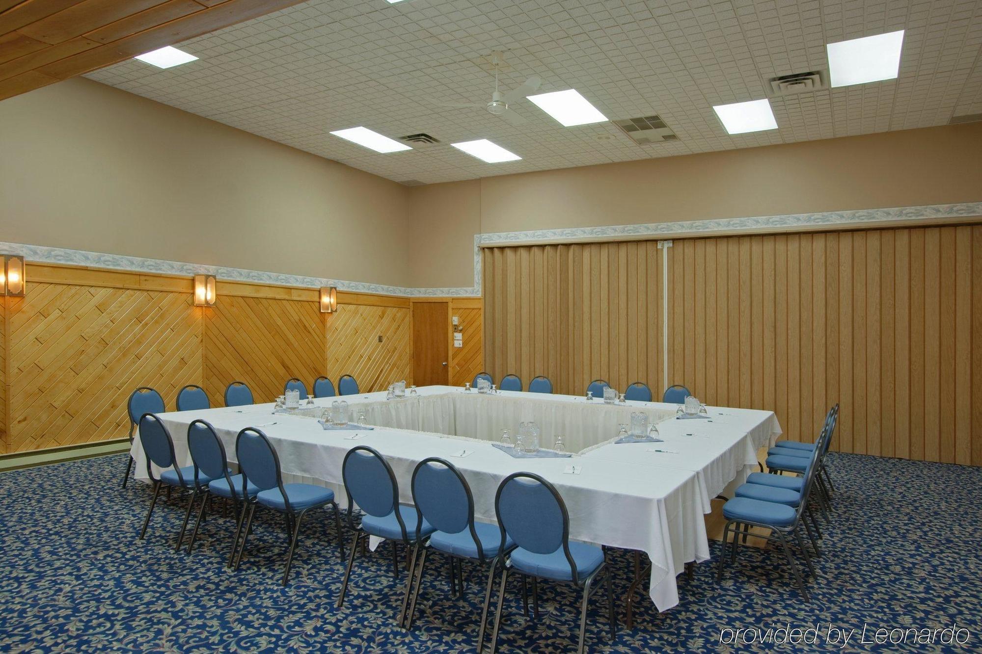 Rodeway Inn Grand Falls Instalações foto